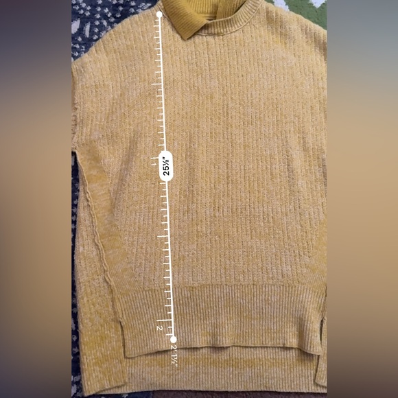 Pony up pullover - Picture 7 of 7